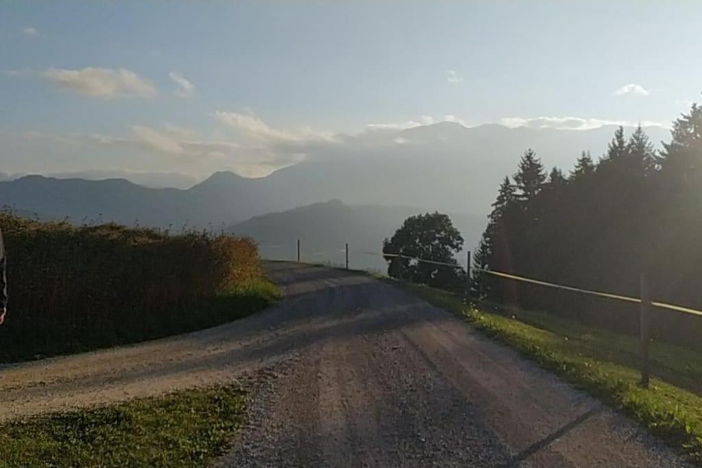 Kmetija Pecnik Apartman Prevalje Kültér fotó
